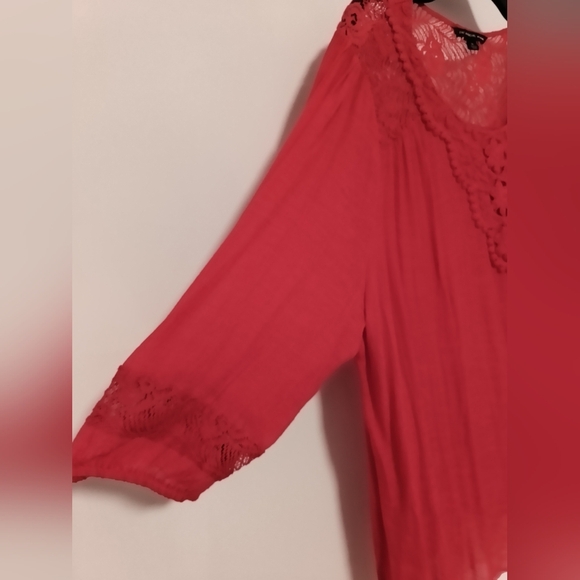 Zac & Rachel Vibrant Red Blouse / Size 3X - Picture 3 of 6